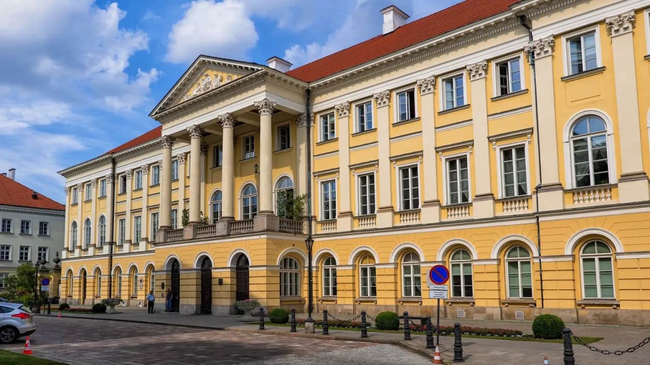 Uniwersytet Warszawski: Jak wybrać najlepszą uczelnię w Warszawie?